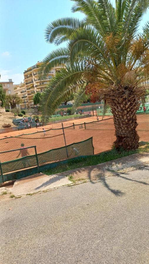 Chez Bianca Les Coquelicots Les Lucioles Lägenhet Menton Exteriör bild